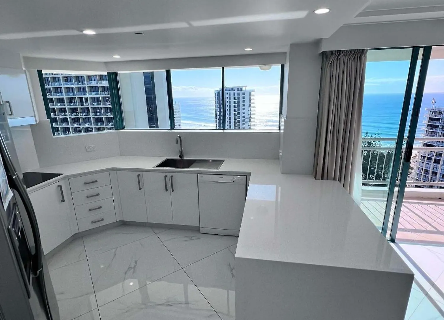 Crown Towers Apartment Gold Coast Australia